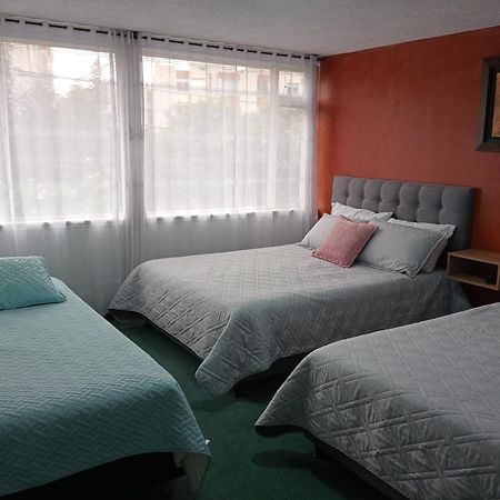 Innovar Casa Hostal โบโกตา ภายนอก รูปภาพ