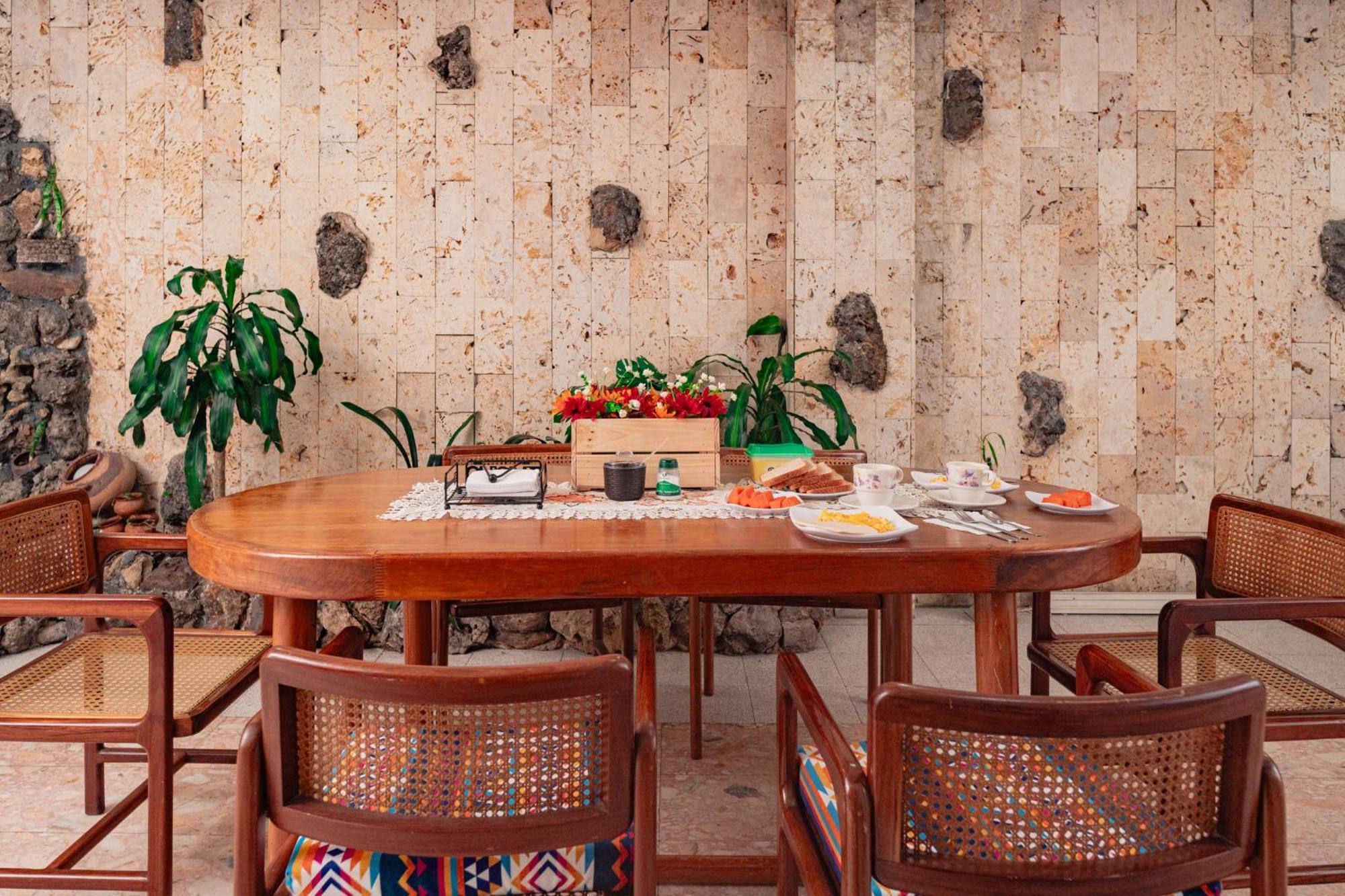 Innovar Casa Hostal โบโกตา ภายนอก รูปภาพ