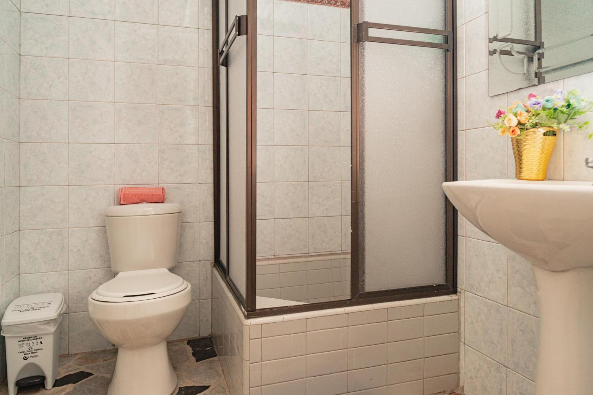 Innovar Casa Hostal โบโกตา ภายนอก รูปภาพ